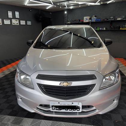 CHEVROLET ONIX 1.0 MPFI JOY 8V FLEX 4P MANUAL CHEVROLET ONIX 1.0 MPFI JOY 8V FLEX 4P MANUAL